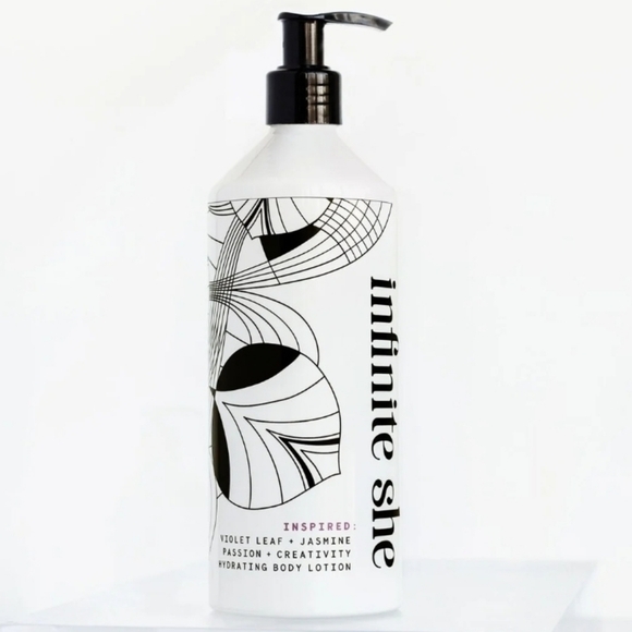 NWOT Infinite She Inspired Hydrating Body Lotion - Picture 1 of 6